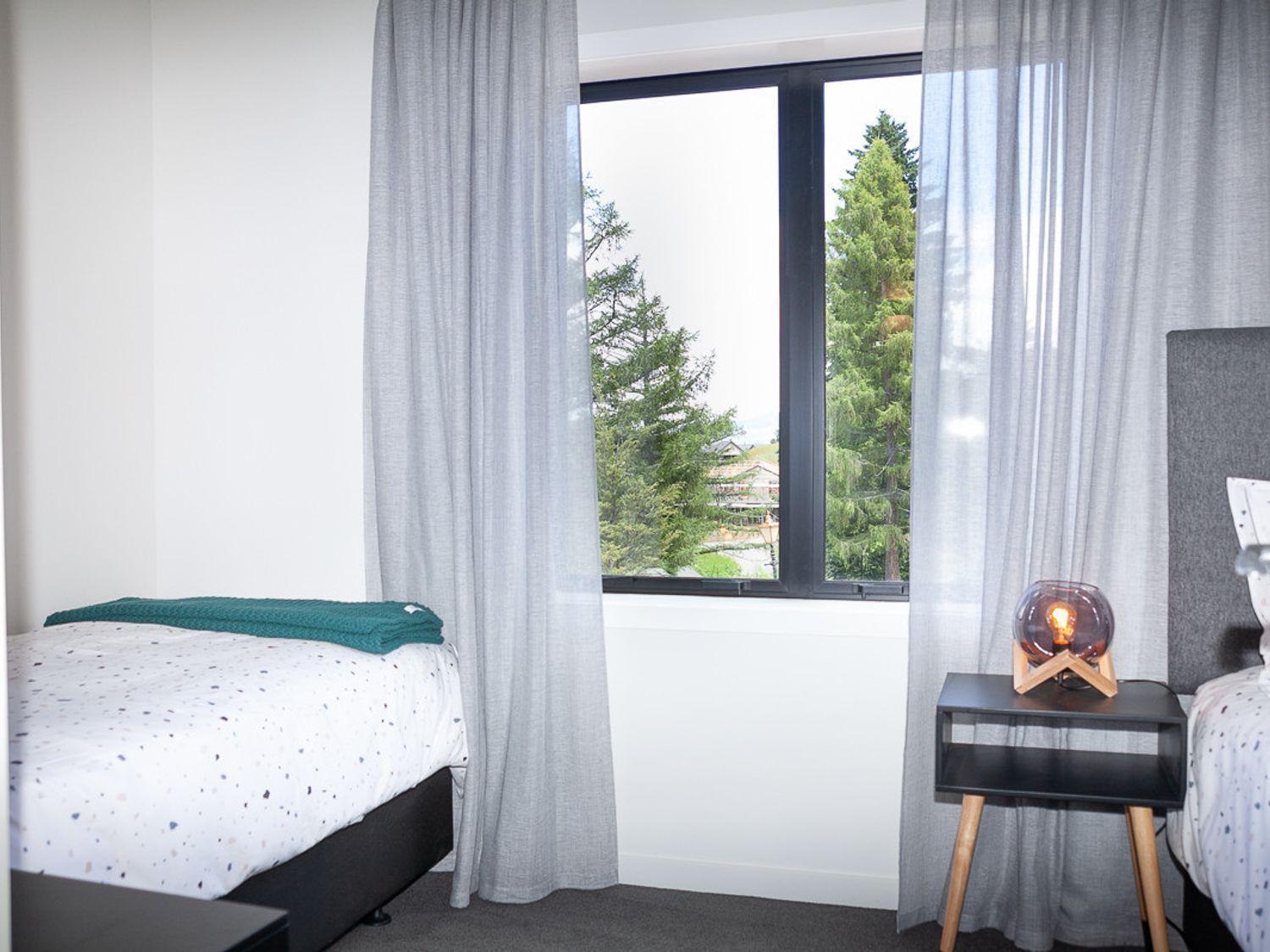 Jollies Lodge Townhouse แฮนเมอร์สปริงส์ ภายนอก รูปภาพ